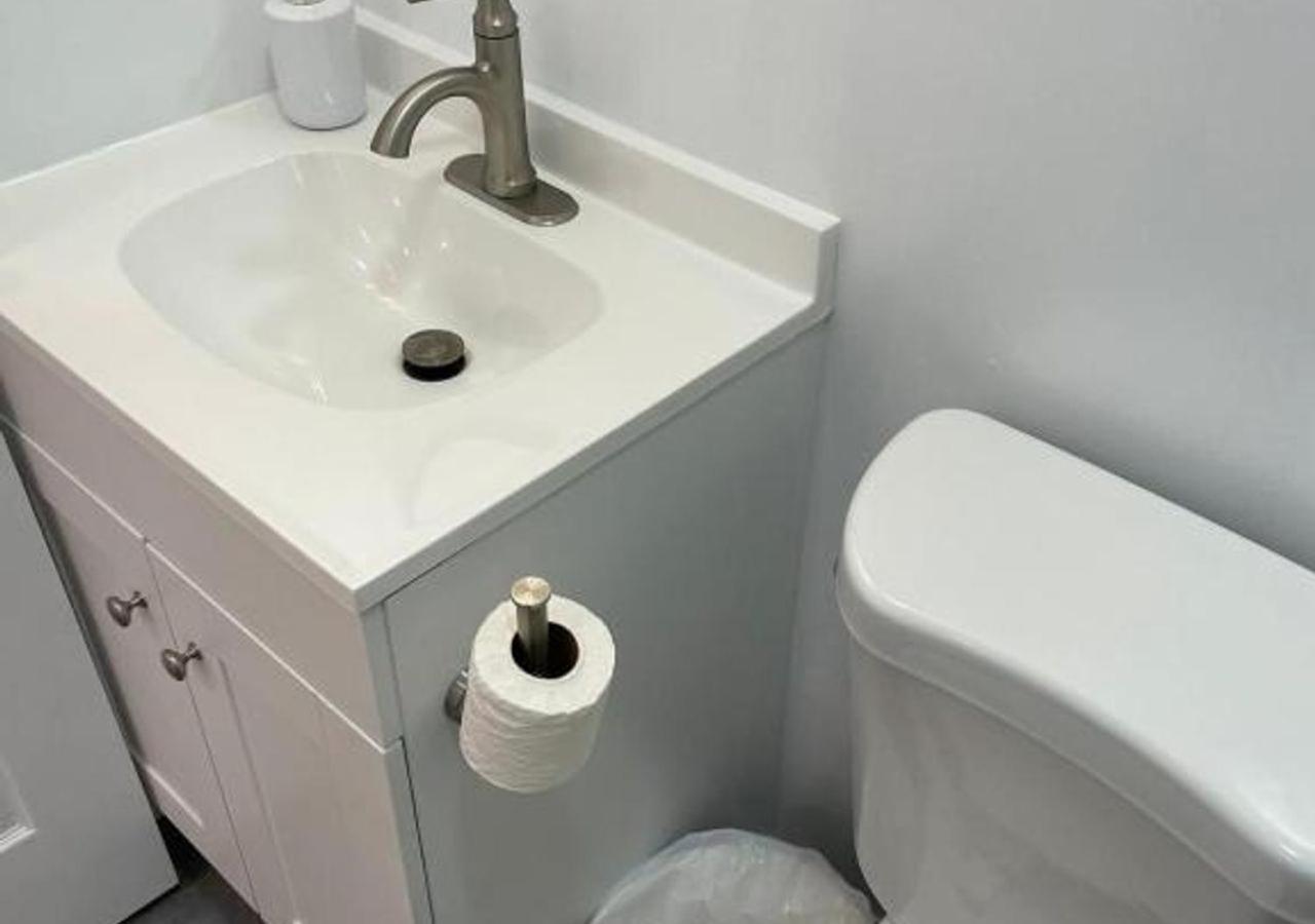 Oui On Ludlow - Entire House And Private Rooms In University City 필라델피아 외부 사진