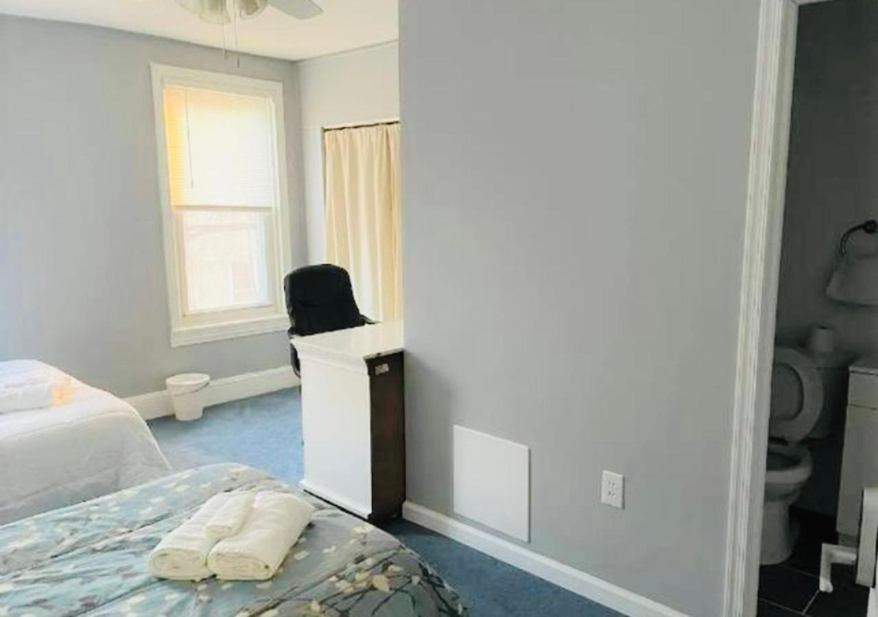 Oui On Ludlow - Entire House And Private Rooms In University City 필라델피아 외부 사진